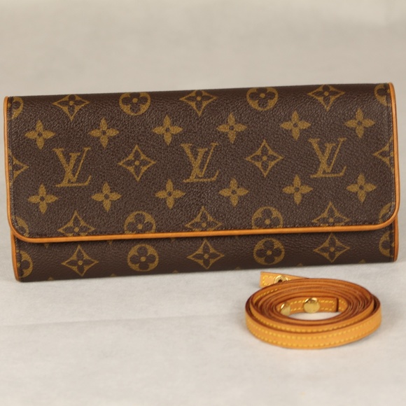 Louis Vuitton Handbags - 🔥SOLD🔥